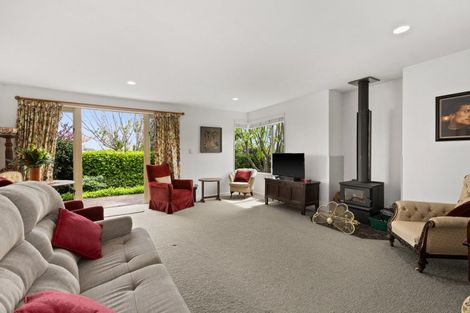 Photo of property in 8a Mchardy Street, Havelock North, 4130