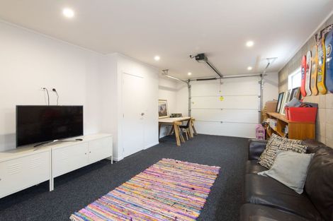 Photo of property in 76 Solan Drive, Waimauku, 0812