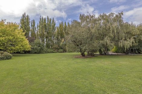 Photo of property in 30 Sawyers Arms Road, Northcote, Christchurch, 8052