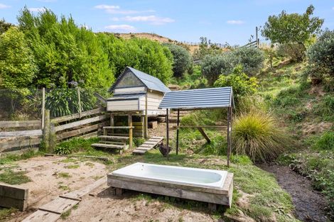 Photo of property in 1153 Paekakariki Hill Road, Paekakariki Hill, Porirua, 5381