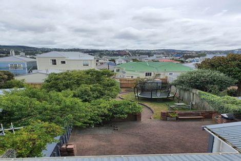 Photo of property in 92 Austin Street, Mount Victoria, Wellington, 6011