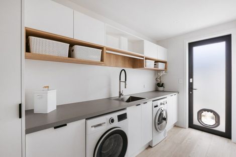 Photo of property in 15 Cassinia Close, Papamoa Beach, Papamoa, 3118