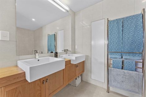 Photo of property in 135 Beach Road, Castor Bay, Auckland, 0620