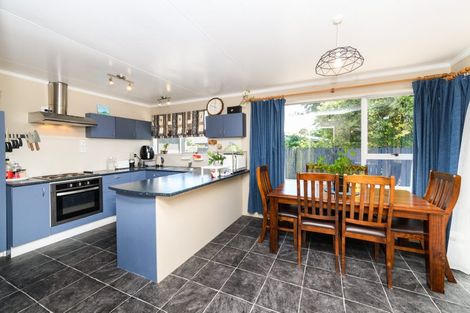 Photo of property in 16 Carter Crescent, Awapuni, Palmerston North, 4412