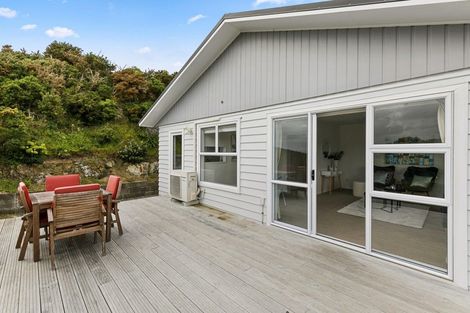 Photo of property in 27b Cypress Drive, Maungaraki, Lower Hutt, 5010