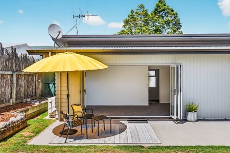 Photo of property in 2/18 Frederick Street, Two Mile Bay, Taupo, 3330