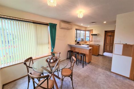 Photo of property in 19 Dumfries Drive, Hei Hei, Christchurch, 8042