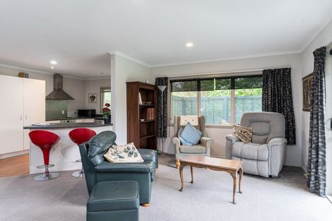 Photo of property in 18 Lincoln Road, Carterton, 5713