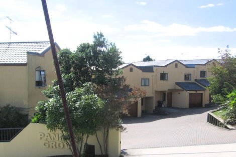 Photo of property in 4/18 Pannill Place, Oteha, Auckland, 0632