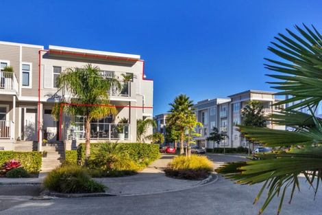 Photo of property in 9 Eaves Bush Parade, Orewa, 0931