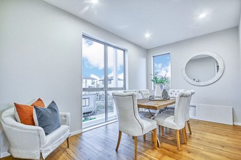 Photo of property in 23 Nephrite Lane, Henderson, Auckland, 0610