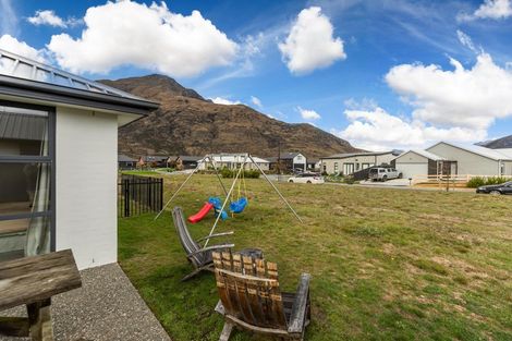 Photo of property in 31 Peterley Road, Lower Shotover, Queenstown, 9304