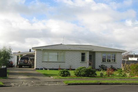 Photo of property in 5 Eden Place, Feilding, 4702