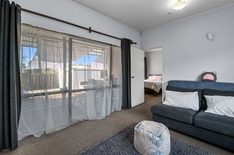 Photo of property in 18 Corlett Street, Utuhina, Rotorua, 3015