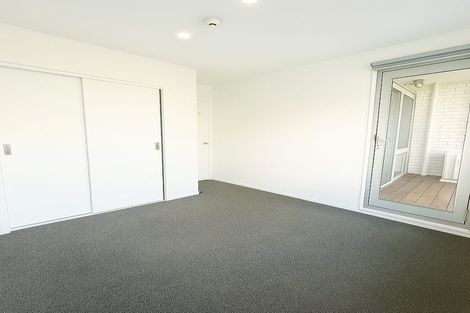 Photo of property in 105/28a Eileen Newey Place, Henderson, Auckland, 0612