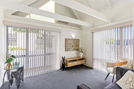 Photo of property in 3/20 Selwyn Road, Cockle Bay, Auckland, 2014