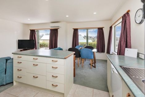 Photo of property in 4 Ash Street, Maungaturoto, 0520