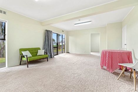 Photo of property in 1/153 Manuka Road, Bayview, Auckland, 0629