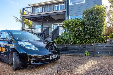 Photo of property in 3 George Street, Surfdale, Waiheke Island, 1081