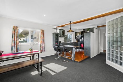 Photo of property in 2/422 Devon Street West, Lynmouth, New Plymouth, 4310