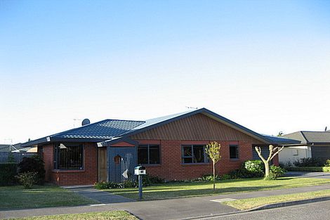 Photo of property in 14 Karina Crescent, Redwoodtown, Blenheim, 7201