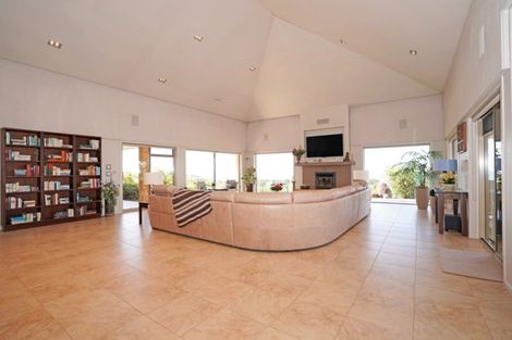 Photo of property in 978 Cove Road, Waipu, 0582