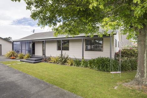 Photo of property in 90 Humber Street, Rongotea, 4476