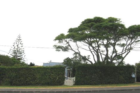Photo of property in 31 Salisbury Road, Birkdale, Auckland, 0626