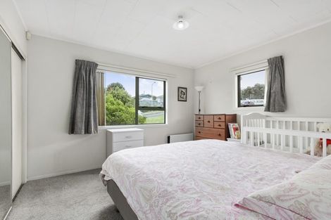 Photo of property in 14 Sari Place, Massey, Auckland, 0614