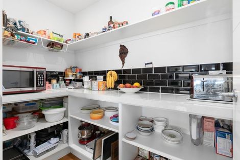 Photo of property in 19 Whincops Road, Halswell, Christchurch, 8025