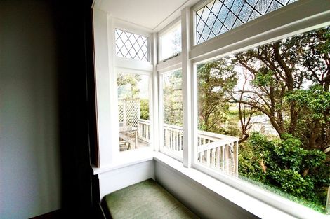 Photo of property in 66 Kelburn Parade, Kelburn, Wellington, 6012