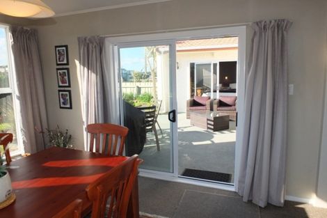 Photo of property in 31 Marine Parade South, Foxton Beach, Foxton, 4815