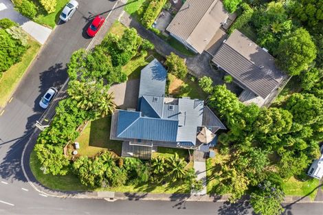 Photo of property in 1 Radiata Lane, Chatswood, Auckland, 0626