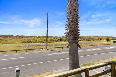 Photo of property in 778a Papamoa Beach Road, Papamoa Beach, Papamoa, 3118