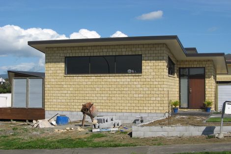 Photo of property in 6 Rotokare Crescent, Whalers Gate, New Plymouth, 4310