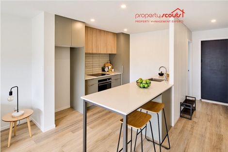 Photo of property in 2/90 Knights Road, Hutt Central, Lower Hutt, 5010