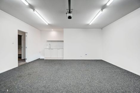 Photo of property in 61 Hayfield Way, Karaka, Papakura, 2113