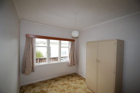 Photo of property in 14 Palm Grove, Berhampore, Wellington, 6023