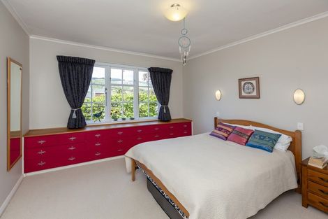 Photo of property in 1 Rosetta Road, Raumati South, Paraparaumu, 5032