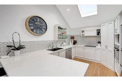 Photo of property in 6 Bishop Street, St Albans, Christchurch, 8014