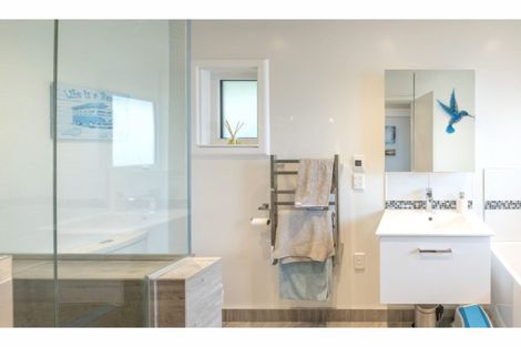 Photo of property in 120 Pine Avenue, South New Brighton, Christchurch, 8062