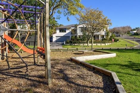 Photo of property in 2 Parnwell Place, Ohauiti, Tauranga, 3112