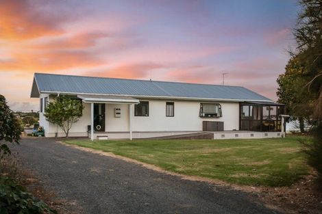 Photo of property in 133a Athenree Road, Athenree, Katikati, 3177