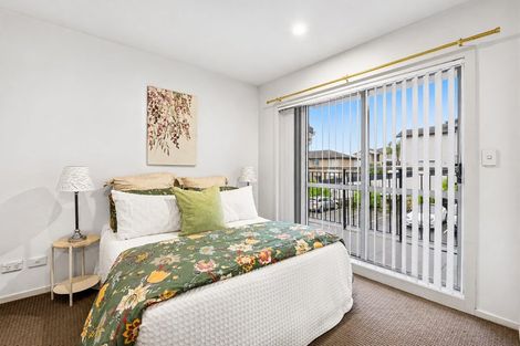 Photo of property in 10e/60 Masons Road, Oteha, Auckland, 0632