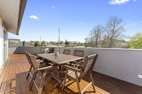 Photo of property in 19c Kenmore Street, Westown, New Plymouth, 4310