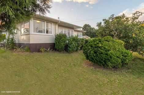 Photo of property in 1 Coles Place, Manurewa, Auckland, 2102