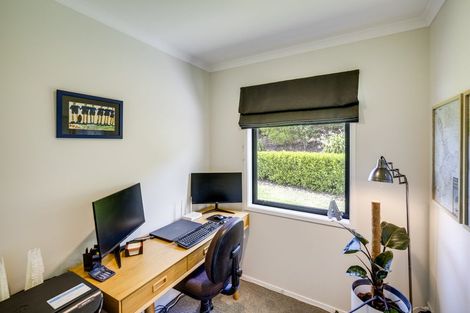 Photo of property in 38 Penrith Road, Poraiti, Napier, 4182