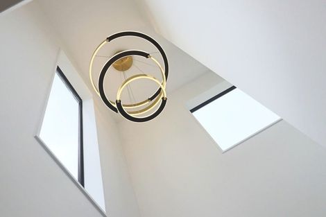 Photo of property in 62a Glenmore Road, Sunnyhills, Auckland, 2010