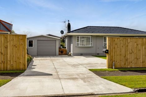 Photo of property in 14 Ropata Street, Hawera, 4610