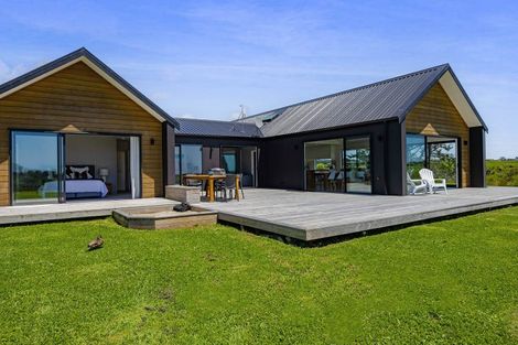 Photo of property in 1356c South Road, Kaitake, New Plymouth, 4374